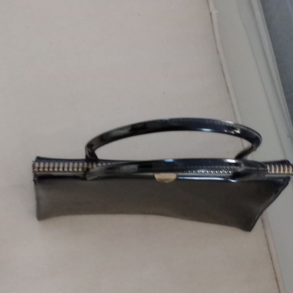 Classic Black Shoulder Bag with Glossy Material and Structured Shape - Picture 6 of 8